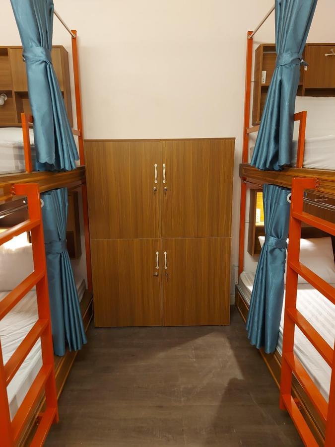 Saigon Rooftops Hostel โฮจิมินห์ซิตี้ ภายนอก รูปภาพ