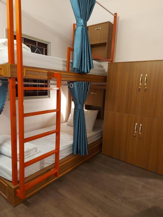Saigon Rooftops Hostel โฮจิมินห์ซิตี้ ภายนอก รูปภาพ
