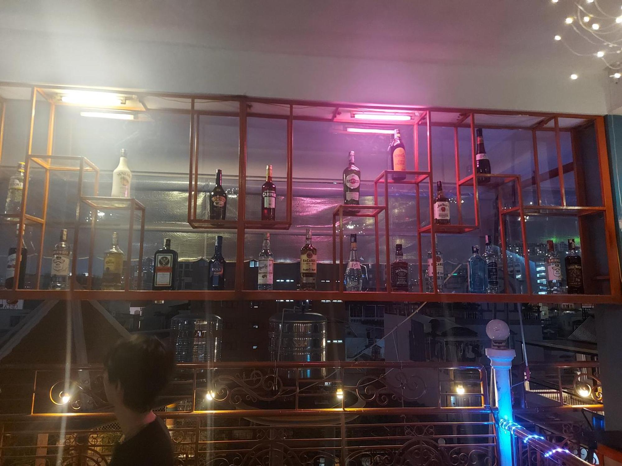 Saigon Rooftops Hostel โฮจิมินห์ซิตี้ ภายนอก รูปภาพ