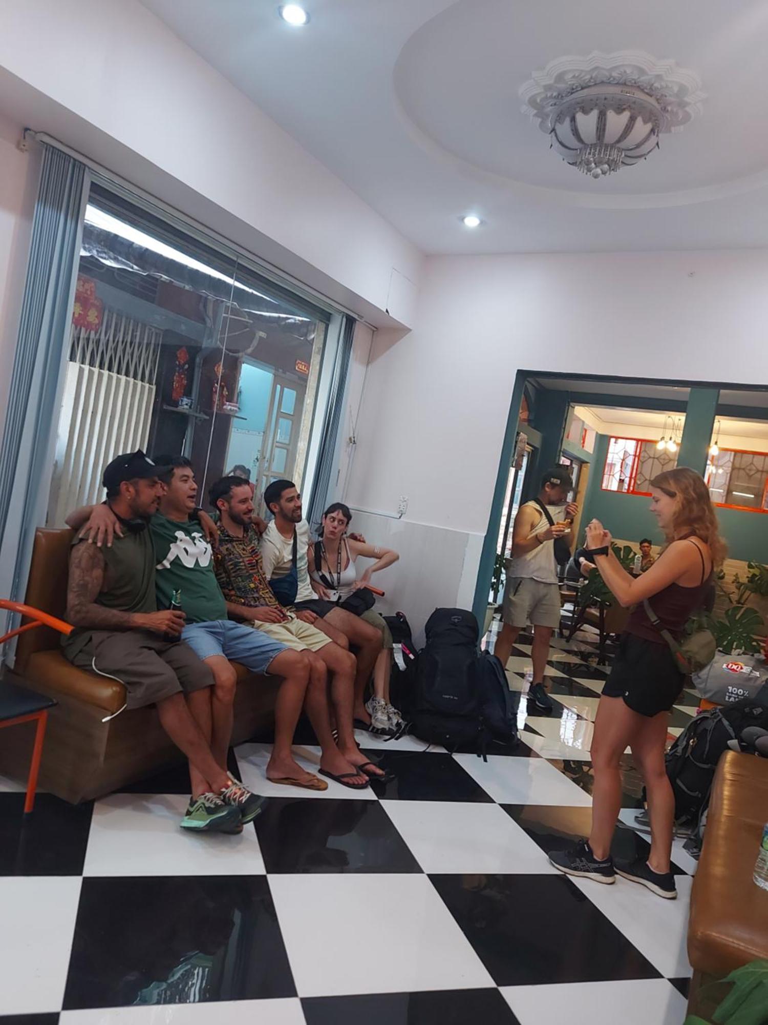 Saigon Rooftops Hostel โฮจิมินห์ซิตี้ ภายนอก รูปภาพ
